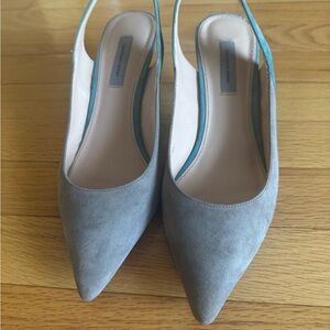 Seychelles Soft Gray Slingback Heels